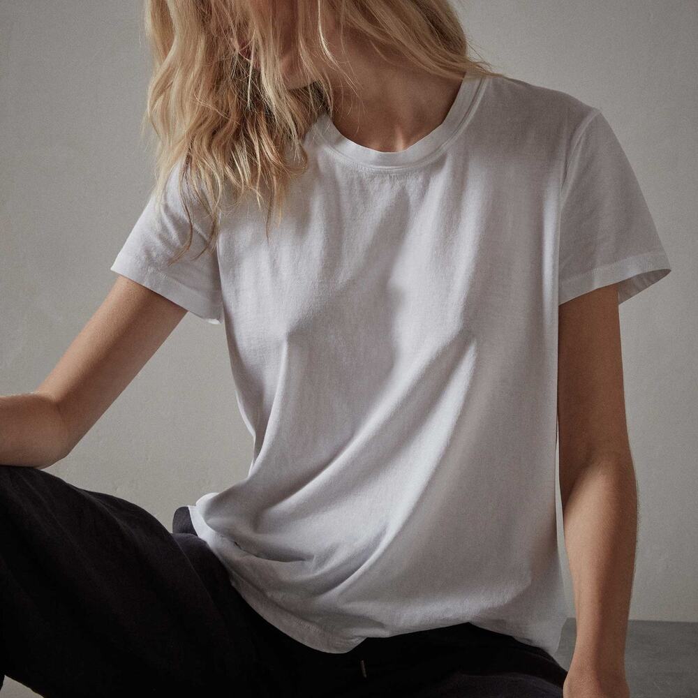 James Perse Women's Vintage Little Boy Soft Cotton Tee T-Shirt in White